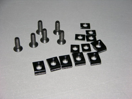 Kit Guide Housing Bolt On 6 buc