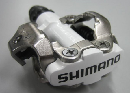 PEDALE SHIMANO PD-M520W SPD FARA CATADIOPTRII INCL. PLACUTE ALB AMBALAT IND.