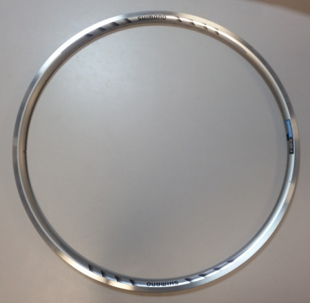 JANTA SHIMANO WH-R550 FATA 16H CLINCHER SILVER ANODIZED AMBALAT IND.