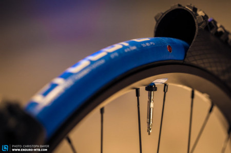 Camera SCHWALBE SV PROCORE DUAL (25/40-584) EK 52mm