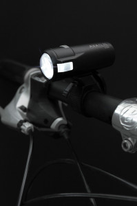 Far AXA Compactline 20 lux - USB - Img 1