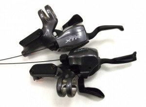 MANETA SCHIMBATOR/FRANA SHIMANO XTR ST-M965 9 VIT. CABLU STANDARD CAMASA SP41 ETANSA SM-BH96 AMBALAT IND.