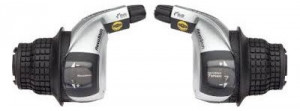 MANETE DE SCHIMBATOR SHIMANO TOURNEY SL-RS45 7X3 VIT. REVO CABLURI 2050MM/1800MM CAMASA NEAGRA 600/600/300MM AMBALAT IND.