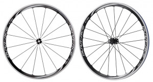 ROTI SHIMANO DURA ACE WH-9000-C35-CL FATA & SPATE 16H/21H PT. 10/11 VIT. JANTA CLINCHER CARBON LAMINATE CU BANDA QR SPATE 163MM AMBALAT IND.