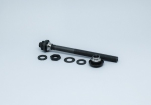 AX BUTUC SHIMANO FH-M525 COMPLET 146MM (5-3/4")