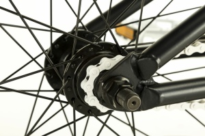 Bicicleta BMX Drag Revolt SS 20 negru alb - Img 7
