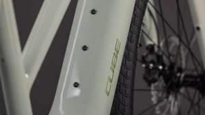 BICICLETA ELECTRICA CUBE EDITOR HYBRID SLX 400X TRAPEZE REEDBEIGE CHROME 2026 54 cm - Img 3