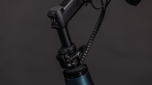 BICICLETA ELECTRICA CUBE LONGTAIL HYBRID 800 ROYALGREEN BLACK 2026 One Size - Img 4