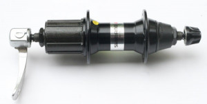 BUTUC SPATE SHIMANO ALIVIO FH-MC18 32H 8/9 VIT. OLD 135MM QR 168MM ARGINTIU NEGRU VRAC