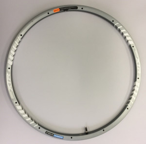 ROATA SHIMANO WH-R550 FATA OLD 150MM JANTA CLINCHER ARGINTIU AMBALAT IND.