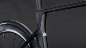 BICICLETA CUBE AGREE C:62 PRO BLACKLINE 2026 53 cm - Img 4