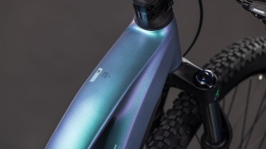BICICLETA ELECTRICA CUBE REACTION HYBRID RACE 800 TRAPEZE POLARLIGHT PRISM 2026 cadru S (16") - roti 27.5 - Img 3