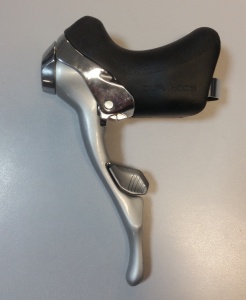 MANETA SCHIMBATOR/FRANA SHIMANO DURA-ACE ST-7400 STANGA 2 VIT. INCL. CABLU DE SCHIMBATOR VRAC