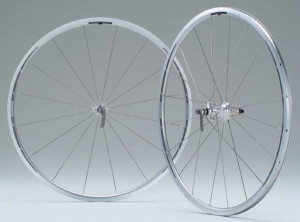 ROATA SHIMANO WH-R600 FATA & SPATE PT. 10 VIT. OLD 100/130MM JANTA CLINCHER ARGINTIE QR ARGINTIU AMBALAT IND.