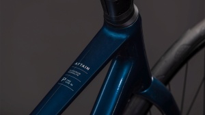 BICICLETA CUBE ATTAIN PRO NAUTICA PRISM 2026 58 cm - Img 2