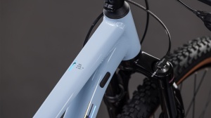 BICICLETA CUBE ATTENTION PRO ICEBLUE PRISM 2026 cadru S (15") - roti 27.5 - Img 2