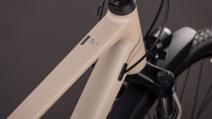 BICICLETA CUBE KATHMANDU ONE OATGREY GREY 2026 58 cm - Img 2