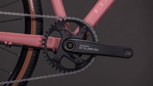 BICICLETA CUBE NUROAD ONE RUBY PUCE 2026 XS - Img 4
