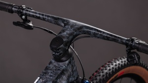 BICICLETA CUBE PHENIX C:68X SLT MATRIXBLACK WHITE 2026 M - Img 3