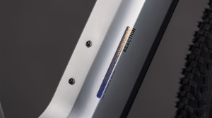 BICICLETA ELECTRICA CUBE REACTION HYBRID ONE 600 EASY ENTRY SLEEKGREY PRISM 2026 cadru XL (22") - roti 29 - Img 3