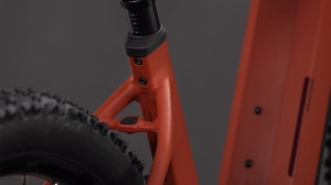 BICICLETA ELECTRICA CUBE REACTION HYBRID RACE 800 EASY ENTRY AMBER BLACK 2026 cadru XL (22") - roti 29 - Img 4