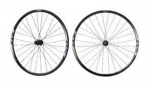 ROATA SHIMANO WH-RX010 FATA & SPATE 28H/28H 10-11 VIT. DISC JANTA CLINCHER 622-17C (CU BANDA) OLD 135MM QR SPATE 168MM STICKERE STANDARD NEGRU AMBALAT IND.
