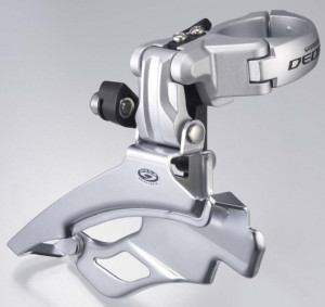 SCHIMBATOR FATA SHIMANO DEORE FD-M591 TRIPLU PT. 9 VIT. PE SPATE DOWN SWING TRAGERE DUBLA COLIER 34.9MM INCL. ADAPTOR 31.8MM & 28.6MM PT. 44/48T UNGHI CS 63-66 ARGINTIU AMBALAT IND.