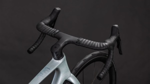 BICICLETA CUBE LITENING AIR C:68X SLT XENONGRID GREEN 2026 52 cm - Img 3