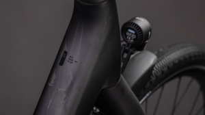 BICICLETA ELECTRICA CUBE KATHMANDU HYBRID C:62 SLX 400X EASY ENTRY LIQUIDBLACK BLUEDUST 2026 50cm - Img 2