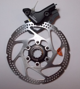 ETRIER SI ROTOR PT. FRANA PE DISC SHIMANO BR-M535 & SM-RT62 SPATE INCL. ADAPTOR PT. STANDARD PLACUTE METAL AMBALAT IND.