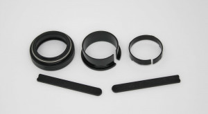 KIT SERVICE TIJA DE SA REGLABILA PRO 150/170MM INTERNAL: 2 SIMERINGURI 1 GARNITURA 2 PINI (20)