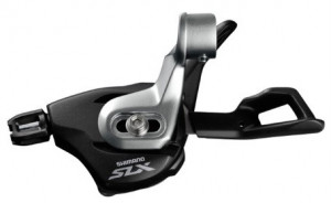 MANETA DE SCHIMBATOR SHIMANO SLX SL-M7000-IL STANGA 2/3 VIT. PRINDERE DIRECTA PE MANETA DE FRANA I-SPEC II CABLU 1800MM CAMASA SP41 ETANSA 1320MM NEAGRA 6MM CAPAT ETANS X 2 FARA OGD AMBALAT IND.