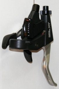 MANETA SCHIMBATOR/FRANA SHIMANO DEORE XT ST-M739 DREAPTA 8 VIT. CABLU DE SCHIMBATOR 1550MM VRAC