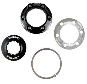 ADAPTOR SHIMANO DE LA BUTUC CENTER LOCK LA ROTOR 6-SURUBURI SM-RTAD10 AMBALAT IND.