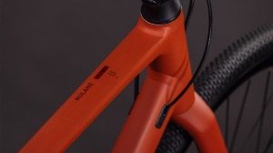 BICICLETA CUBE NULANE RACE AMBER BLACK 2026 62 cm - Img 2