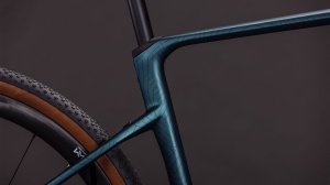BICICLETA ELECTRICA CUBE NUROAD HYBRID C:62 SLT 400X ROYALGREEN CRISSCROSS 2026 XL - Img 4