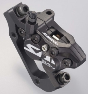 ETRIER FRANA HIDRAULICA PE DISC SHIMANO SAINT BR-M810 FATA SAU SPATE PT. POST MOUNT PLACUTE METAL AMBALAT IND.