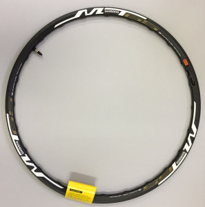 JANTA SHIMANO WH-MT65 FATA SAU SPATE 24H PT. FRANA PE DISC CLINCHER/TUBELESS ANODIZED AMBALAT IND.