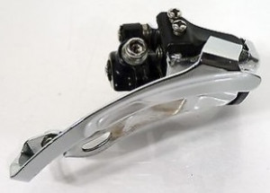 SCHIMBATOR FATA SHIMANO FD-M567 TRIPLU TRAGERE DE JOS COLIER 31.8MM UNGHI CS 66-69 AMBALAT IND.