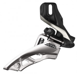 SCHIMBATOR FATA SHIMANO XTR FD-M9000-D TRIPLU PT. 11 VIT. PE SPATE DIRECT MOUNT SIDE SWING TRAGERE PRIN FATA CS ANGLE 66-69 AMBALAT IND.