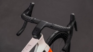 BICICLETA CUBE LITENING AERO C:68X SLT TEAMLINE 2026 60 cm - Img 3