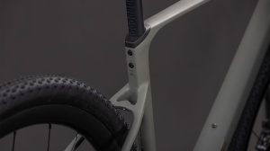 BICICLETA CUBE NUROAD C:62 EX OLDGREY PRISM 2026 XS - Img 3