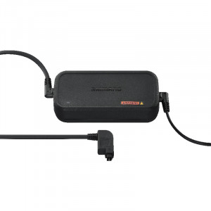 INCARCATOR BATERIE SHIMANO EC-E8004-1 CABLU DE ALIMENTARE PENTRU EU AMBALAT IND.