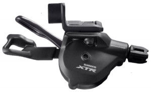 MANETA DE SCHIMBATOR SHIMANO XTR SL-M9000-I DREAPTA 11 VIT. PRINDERE DIRECTA PE MANETA DE FRANA (I-SPEC II) CABLU 2050MM CAMASA NEAGRA 1800MM FARA OGD AMBALAT IND.