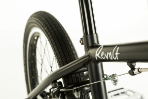 Bicicleta BMX Drag Revolt SS 20 negru alb - Img 3