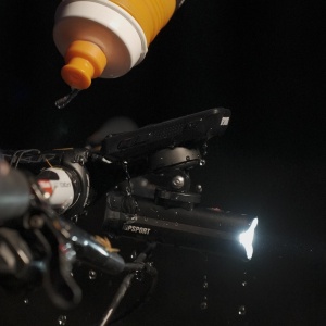 Lumina Fata iGPSPORT Smart Front Light VS1200 cu prindere M82 - Img 8