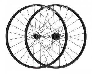 ROTI SHIMANO WH-MT501-B-29 FATA & SPATE 29" 24H/24H PT. 12 VIT. AX E-THRU 15MM/12MM CLINCHER OLD 110MM/148MM PT. ROTOR CENTER LOCK AMBALAT IND.