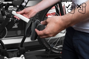 Suport biciclete THULE Easyfold XT pt carlig Fit4Bike - 2 biciclete 13 pini - Img 6