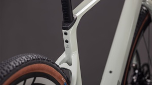 BICICLETA CUBE NUROAD C:62 SLX REEDBEIGE CHROME 2026 S - Img 3