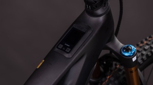 BICICLETA ELECTRICA CUBE STEREO HYBRID ONE44 HPC AT 800 CARBON GOLD 2026 cadru M (18") - roti 29 - Img 2